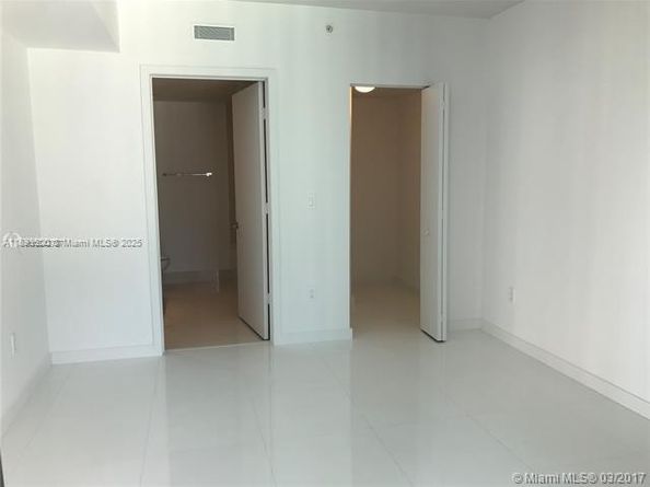1300 S Miami Ave 1811, Miami FL 33130