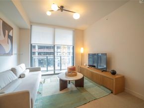 11 NE 6TH 1104, Miami FL 33132