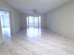 901 SW 128th Ave 311E, Pembroke Pines FL 33027