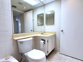 901 SW 128th Ave 311E, Pembroke Pines FL 33027