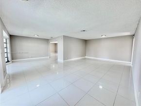 4905 Harrison St, Hollywood FL 33021