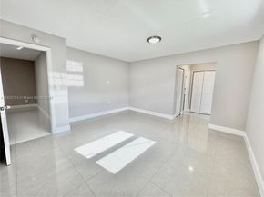 4905 Harrison St, Hollywood FL 33021