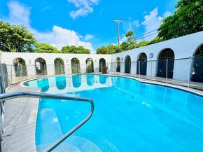 4905 Harrison St, Hollywood FL 33021