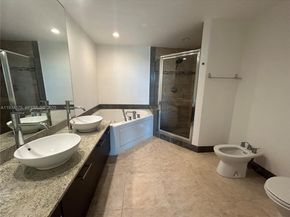 3029 NE 188th St 905, Aventura FL 33180