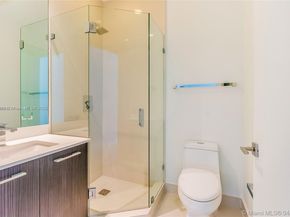 55 SW 9th St 3409, Miami FL 33130