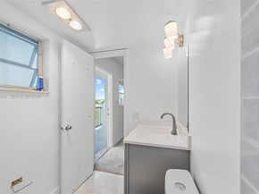 1750 Jefferson St 510, Hollywood FL 33020