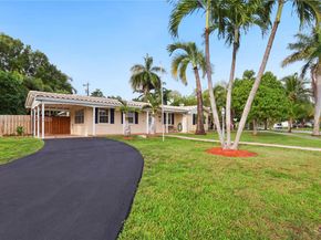 9455 SW 181st St, Palmetto Bay FL 33157