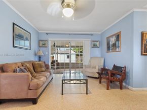 9455 SW 181st St, Palmetto Bay FL 33157