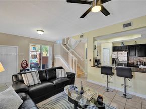 603 SW 107th Ave 1701, Pembroke Pines FL 33025