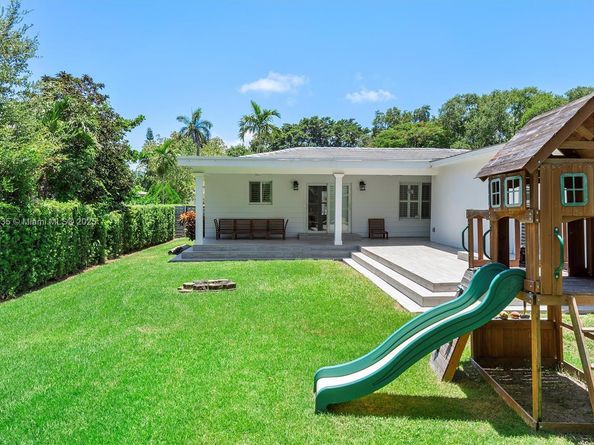 925 NE 92nd St, Miami Shores FL 33138