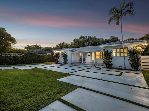 925 NE 92nd St, Miami Shores FL 33138