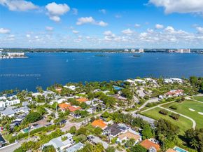 995 S Shore Dr, Miami Beach FL 33141