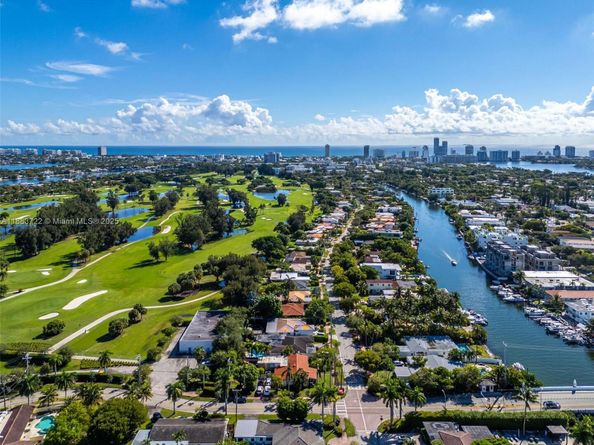 995 S Shore Dr, Miami Beach FL 33141
