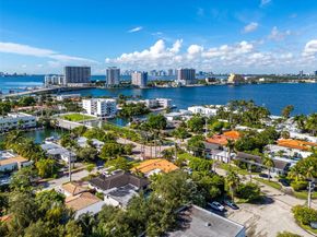 995 S Shore Dr, Miami Beach FL 33141
