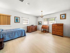 995 S Shore Dr, Miami Beach FL 33141