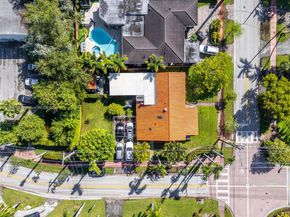 995 S Shore Dr, Miami Beach FL 33141