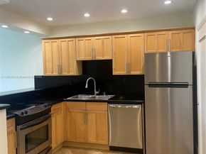 7473 SW 82nd St A311, Miami FL 33143