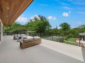 5545 SW 81st Ter, Miami FL 33143
