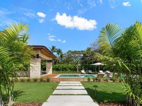 5545 SW 81st Ter, Miami FL 33143