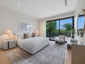 5545 SW 81st Ter, Miami FL 33143