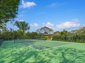 5545 SW 81st Ter, Miami FL 33143