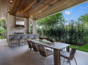 5545 SW 81st Ter, Miami FL 33143
