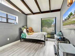 19620 NW 6th Ct, Miami Gardens FL 33169