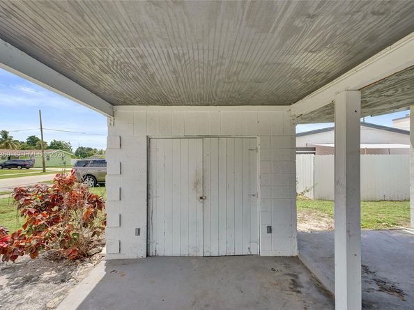 19620 NW 6th Ct, Miami Gardens FL 33169