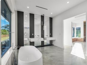 9790 SW 62nd St, Miami FL 33173