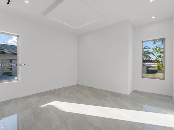 9790 SW 62nd St, Miami FL 33173