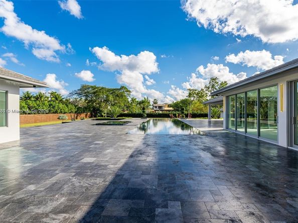 9790 SW 62nd St, Miami FL 33173
