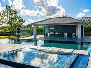 9790 SW 62nd St, Miami FL 33173