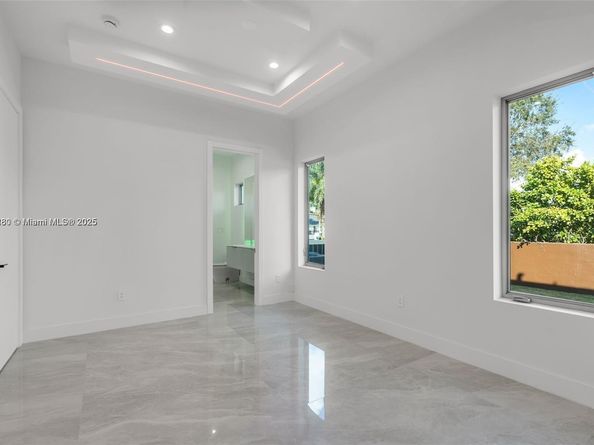 9790 SW 62nd St, Miami FL 33173
