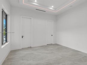 9790 SW 62nd St, Miami FL 33173