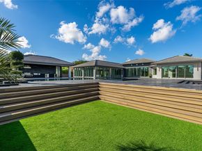 9790 SW 62nd St, Miami FL 33173