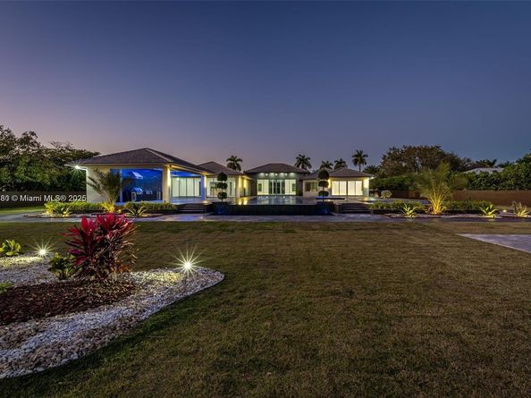 9790 SW 62nd St, Miami FL 33173
