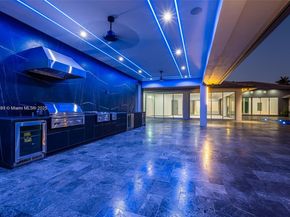9790 SW 62nd St, Miami FL 33173