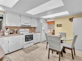 5404 Bayberry Ln, Tamarac FL 33319