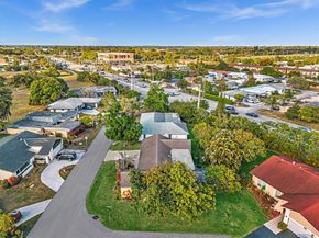 5404 Bayberry Ln, Tamarac FL 33319