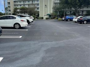 2228 N Cypress Bend Dr 310, Pompano Beach FL 33069