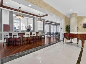 16100 Emerald Estates Dr 284, Weston FL 33331