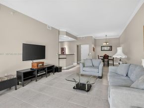 16100 Emerald Estates Dr 284, Weston FL 33331