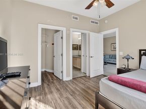 16100 Emerald Estates Dr 284, Weston FL 33331