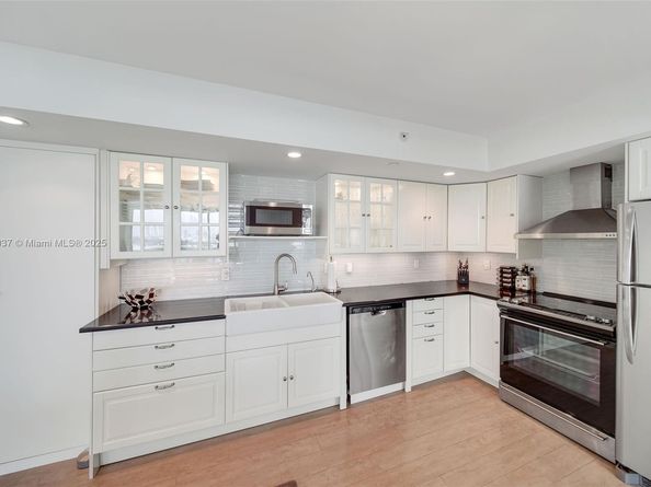 650 West Ave 2107, Miami Beach FL 33139