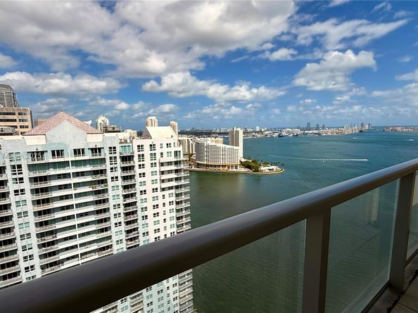 1155 Brickell Bay Dr PH104, Miami FL 33131