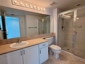 1155 Brickell Bay Dr PH104, Miami FL 33131