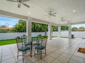 2850 NW 5th St, Miami FL 33125