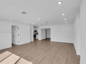 911 NW 200th Ter, Miami Gardens FL 33169