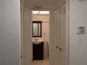 3000 NW 48th Ter 322, Lauderdale Lakes FL 33313