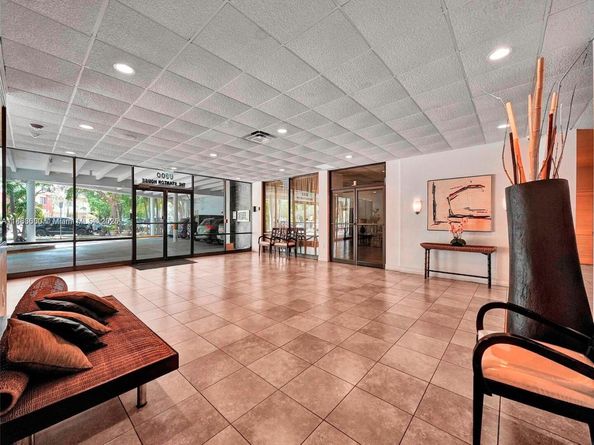 6900 Bay Dr 7D, Miami Beach FL 33141